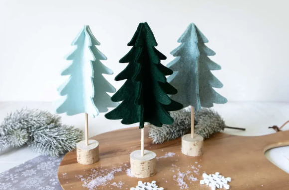 DIY Scandinavian Felt Christmas Trees Pattern