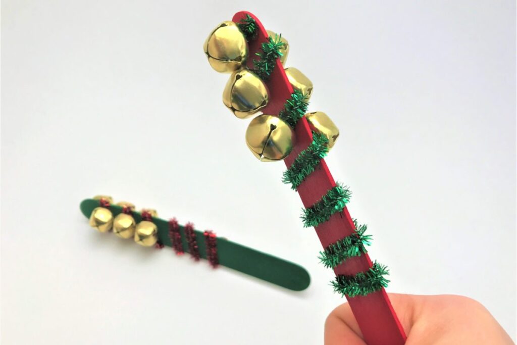 JINGLE BELL NOISEMAKER CHRISTMAS CRAFT FOR KIDS