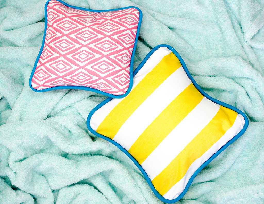 PILLOW COVER WITH PIPING easy and cute sewing project 