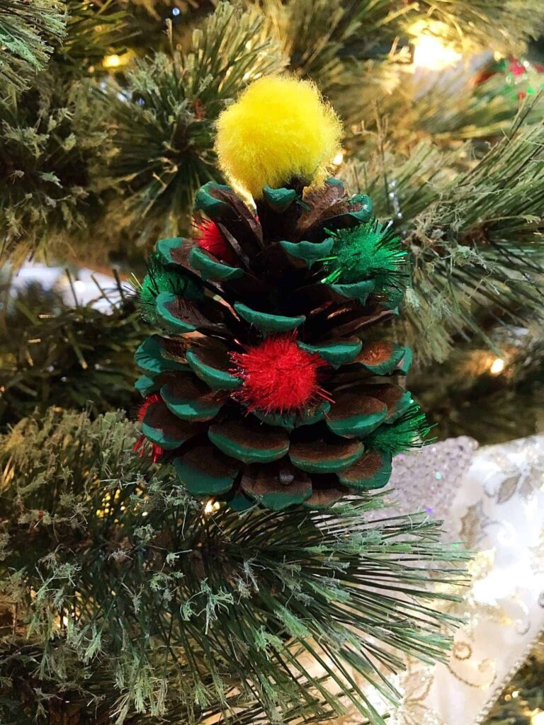Pinecone Christmas Ornaments Easy Adorable Kids Craft