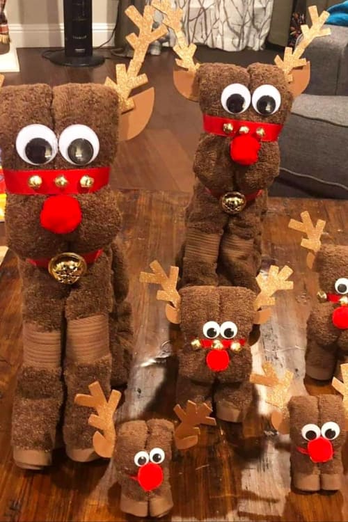 How To Make Cute Reindeer with Folded Towels