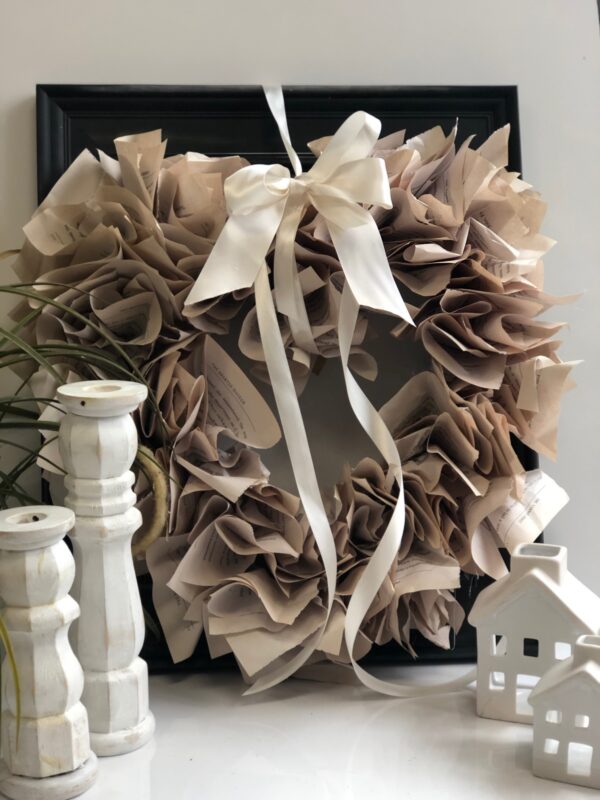 Framed Wreath Ideas DIY Perfect Decor Home Decor for Valentines