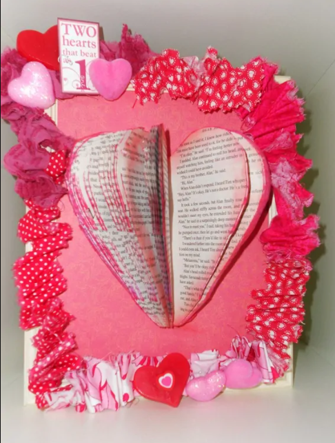 Paper book heart