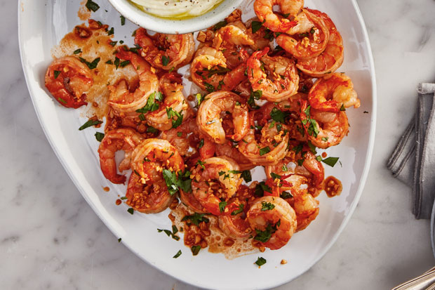 Smoky Skillet Shrimp Recipe fast, delicious and saucy meal