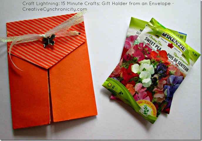gift holder made from an envelope