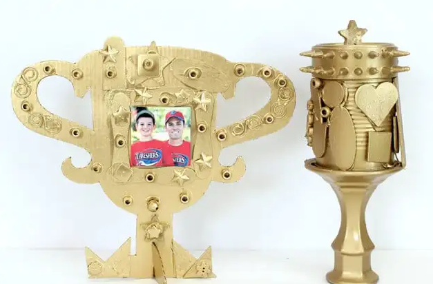 DIY Father’s Day Trophy Fun Craft For Kids