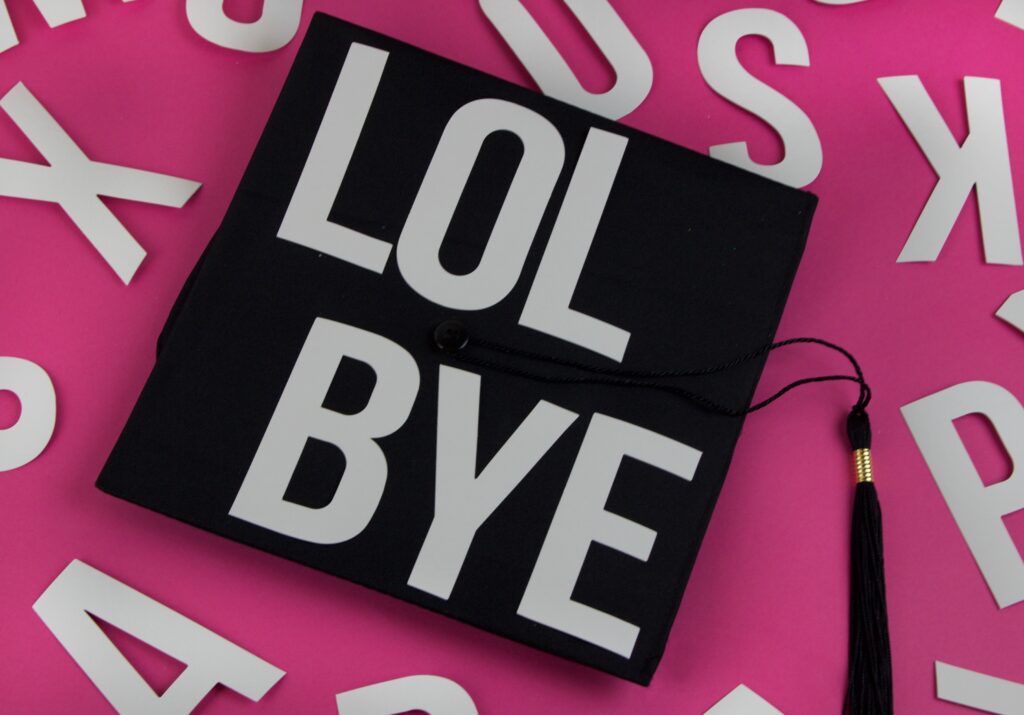  DIY Funny Graduation Cap Fun and Easy Craft