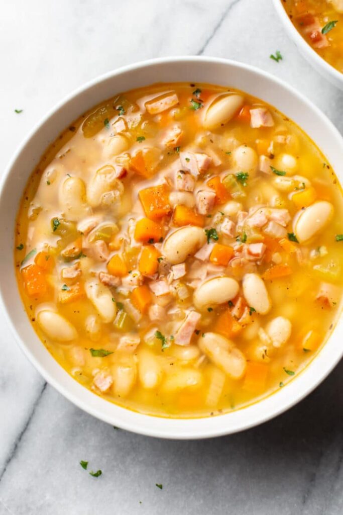 hearty ham and white bean soup