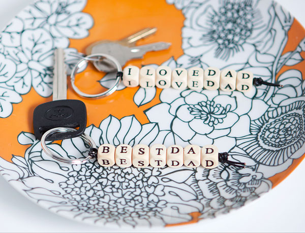 EASY AND CUTE DIY FATHER’S DAY KEY CHAINS