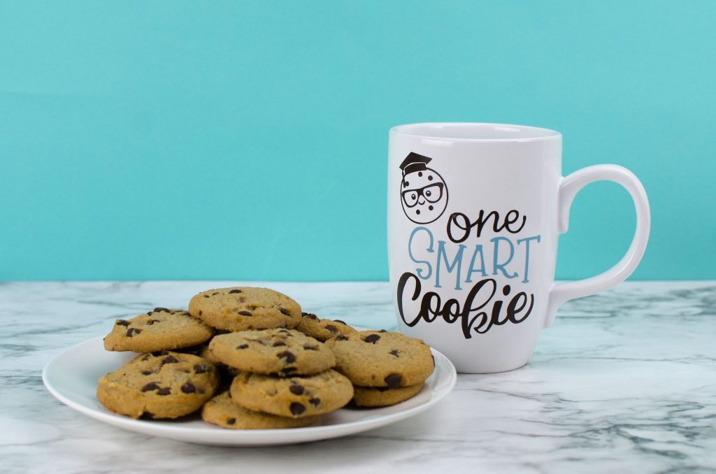 ONE SMART COOKIE MUG DIY CRICUT GRADUATION GIFT