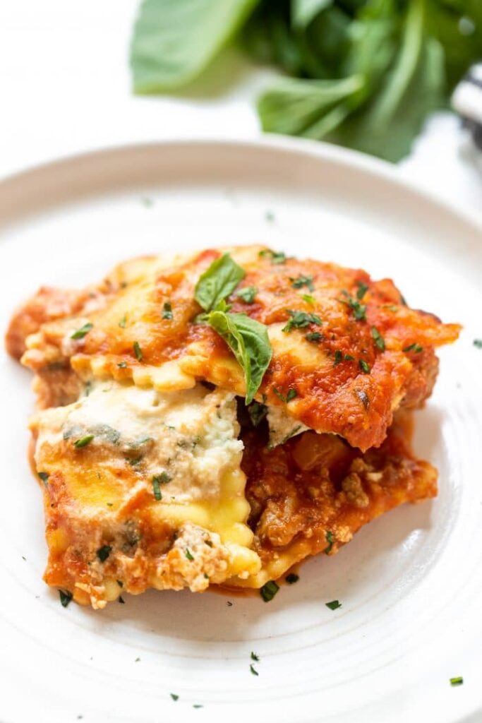 Cheesy ravioli lasagna