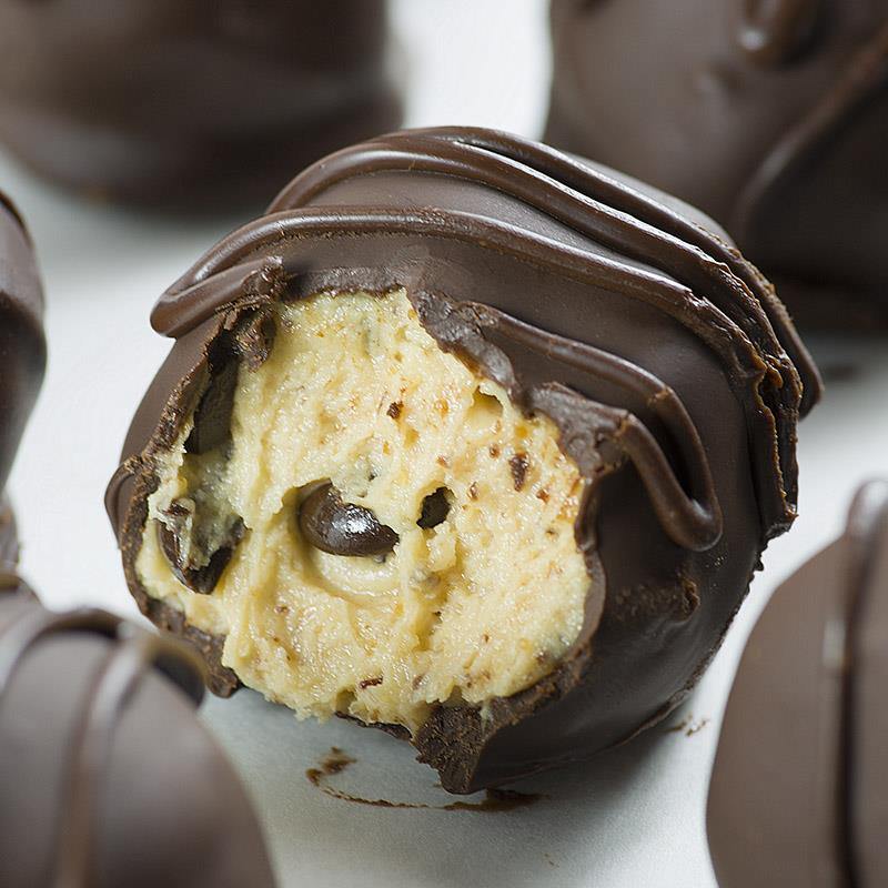 delicious and smooth Peanut Butter Cheesecake Truffles recipe