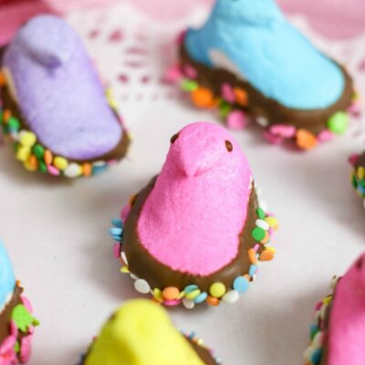 Easter Dessert Recipes Your Family Will Love thumbnail
