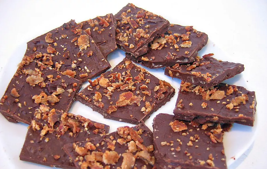 Sweet and Savory Chocolate Bacon Bark