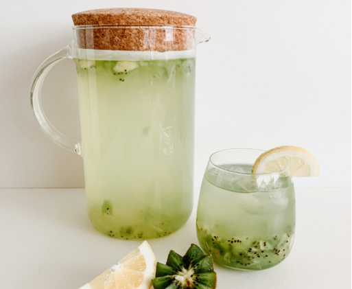 Fresh & Sweet Kiwi Lemonade