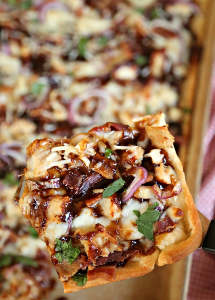 delicious and easy-to-make BBQ Chicken Pizza garnish with parsley
