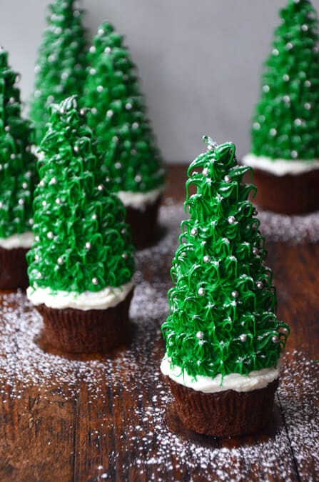 festive Christmas Tree Cupcakes