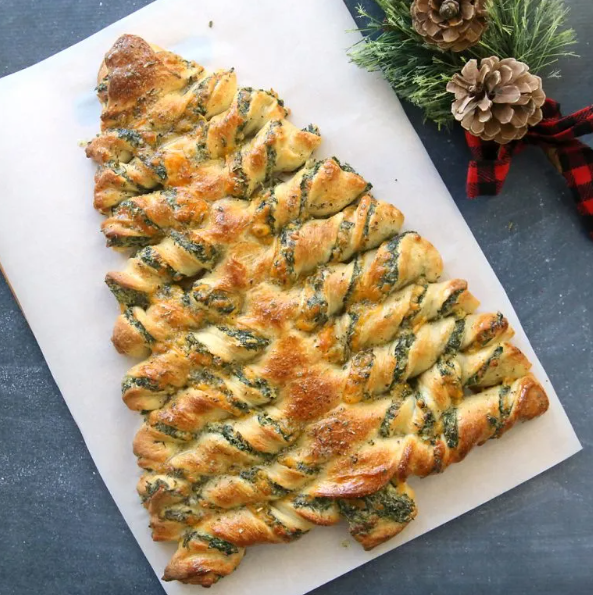 Christmas tree spinach dipped stuffed breadsticks