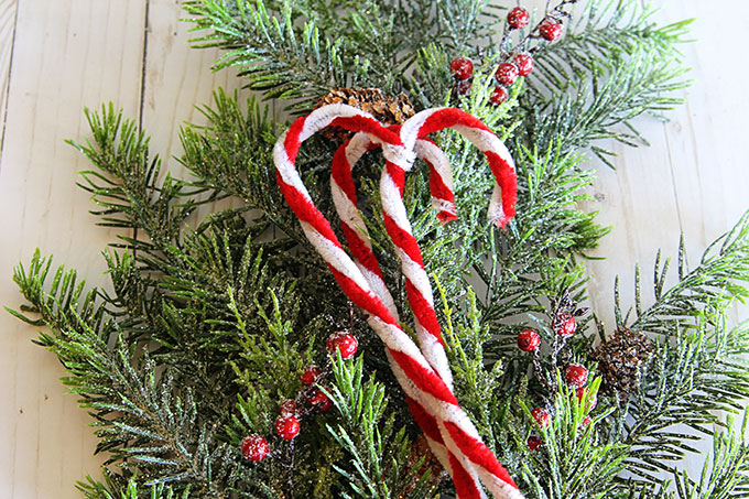 DIY pipe cleaner candy canes for Christmas