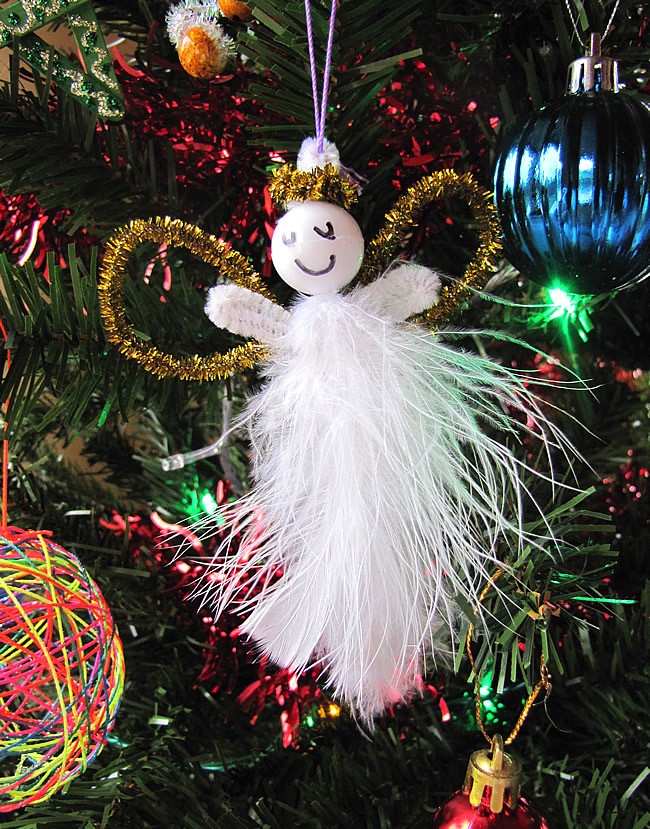 Feather & Pipe Cleaner Angels ornament
