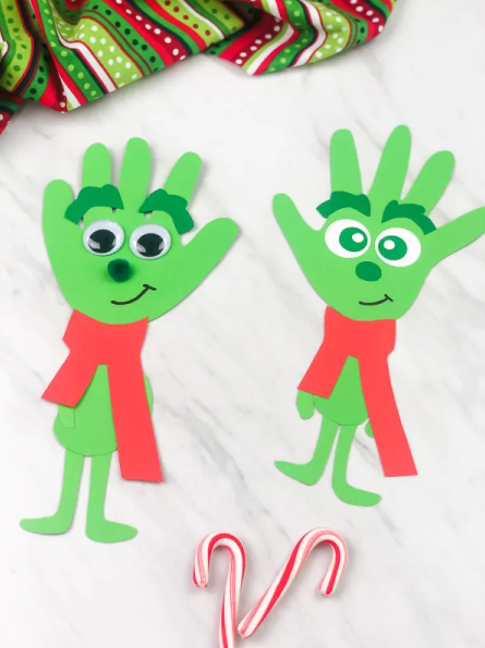 Grinch handprint craft for Christmas