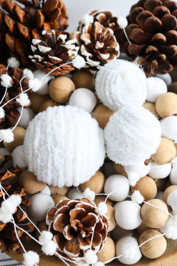 DIY fake snowballs with pipe cleaners