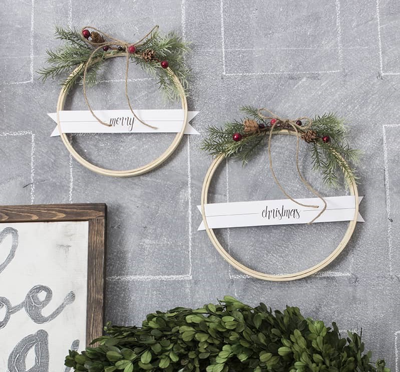 DIY Merry Christmas Embroidery Hoop Wreath Set