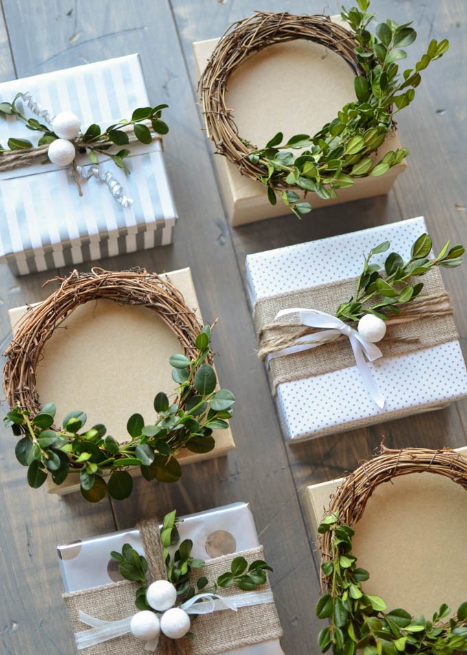 Mini Boxwood Wreaths