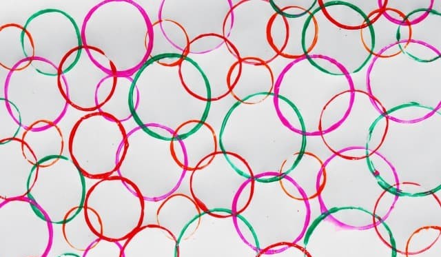 fun Painting with Circles art activity for kids