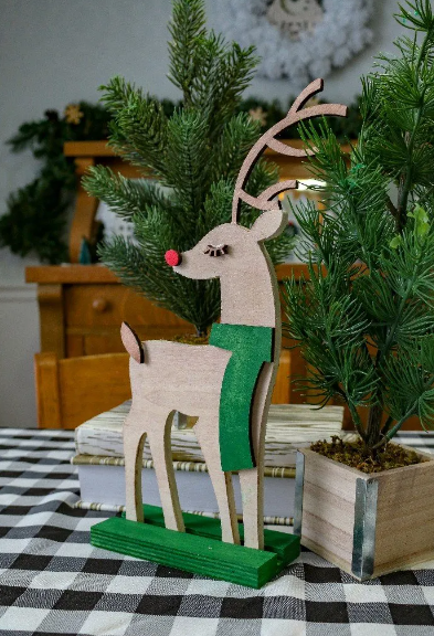 Rustic wooden Reindeer Centerpiece perfect for Christmas