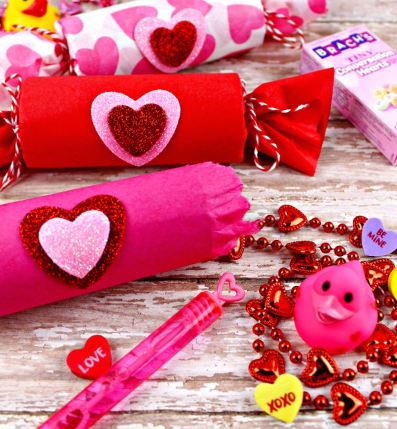 DIY Valentine’s Day Treat Poppers kids craft