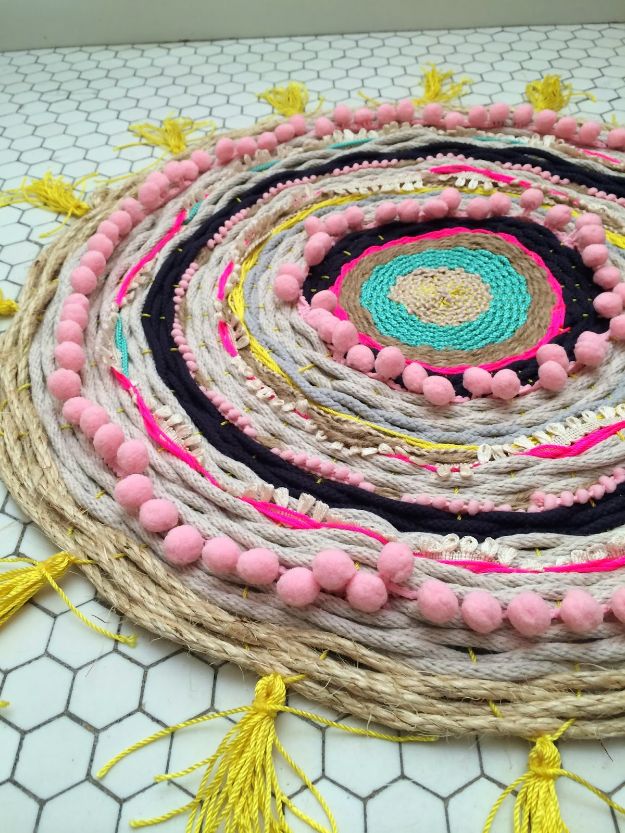 DIY woven pom pom rug
