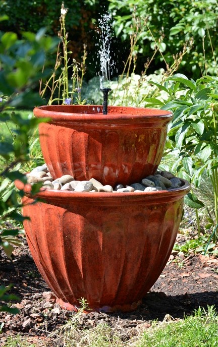 budget-friendly Solar DIY Plant Pot Water Fountain